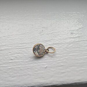 Brand New 10KT Gold Moissanite Necklace Pendant For Sale